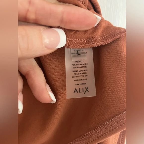 Alix NYC Odin pleat detail bodysuit in clay - Picture 5 of 7